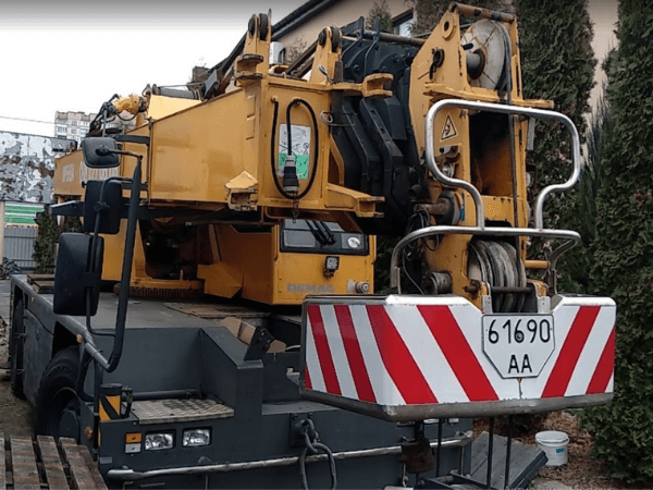 Автокран 25 тонн аренда в Киеве