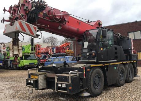 Автокран Demag AC 40 dark